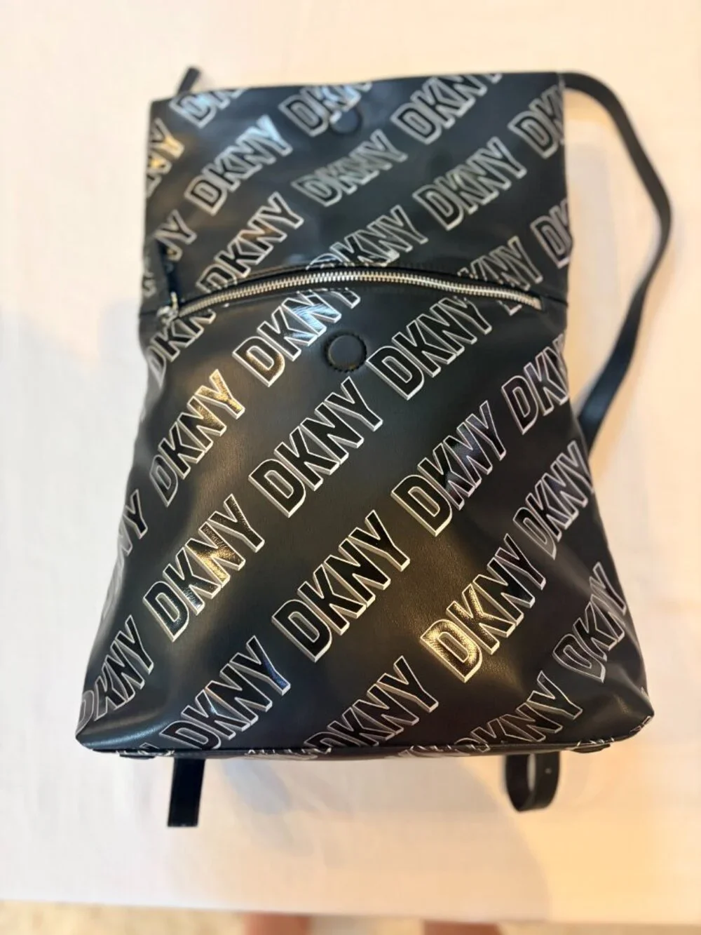 *Brand NEW* DKNY Tilly Foldover Backpack Black & White